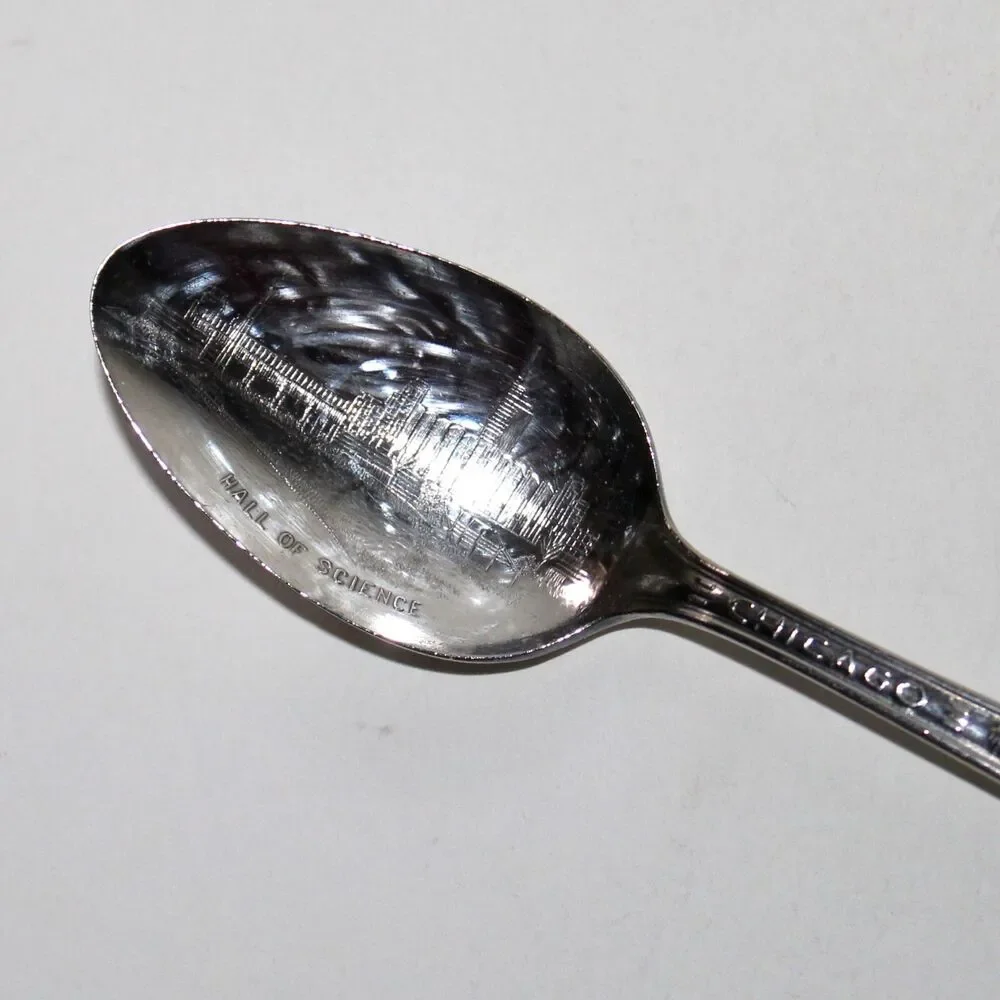 Chicago World’s Fair 1933 1934 Spoon Oneida Silver Plated Hall of Science